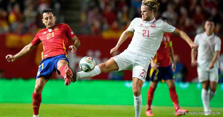 Spanien schlägt Dänemark knapp – Schweiz droht Abstieg