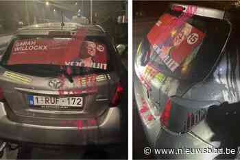 LIVE WAASLAND. Wagen van overleden ereburgemeester Freddy Willockx gevandaliseerd, ook liberalen hangen spandoek op Grote Markt