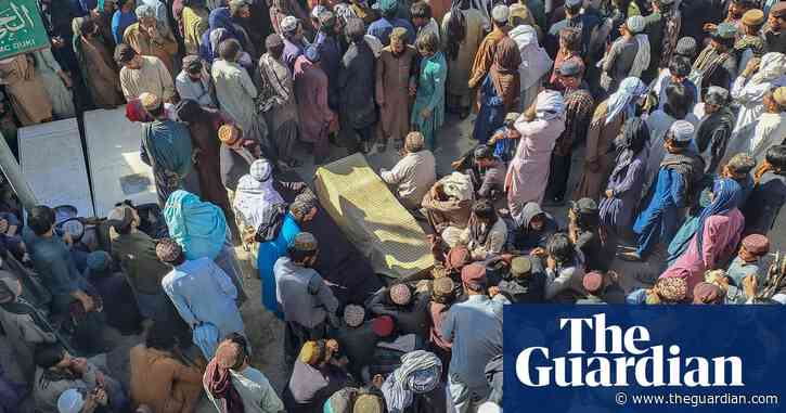 Armed attackers storm Pakistan coal mines, killing at least 21