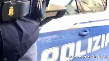 Baby rapinatore cosparge di benzina titolare del minimarket. Individuato anche il complice