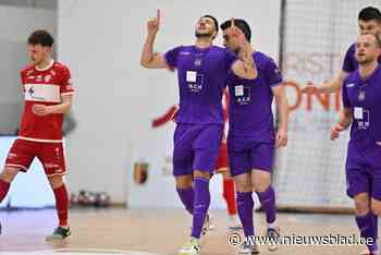 Cainan eert recent overleden moeder met doelpunt voor RSCA Futsal: “De steun van de supporters steekt een hart onder de riem”