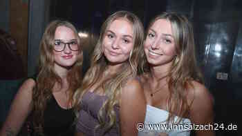 800 Gäste feiern bei Burschenparty in Rechtmehring