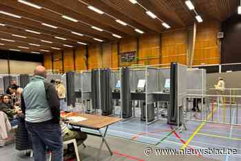 LIVE DENDERSTREEK. Stemopnemers zitten met vingers te draaien: “Bijna geen kiezers te zien”