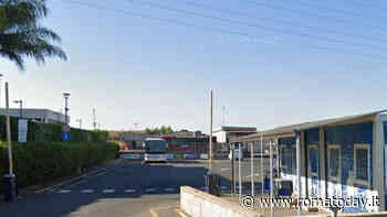 Bus in fiamme nel deposito Roma Tpl di via Raffaele Costi