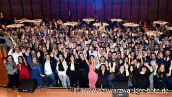 Ausbildung im Nordschwarzwald: IHK feiert in Pforzheim 170 Titelhelden