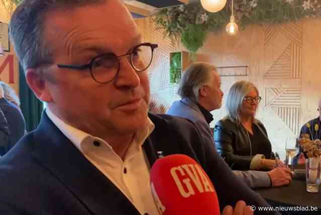 Paul Van Miert geeft burgemeesterschap met felicitaties door aan Hannes Anaf: “Er is eigenlijk maar één keuze”