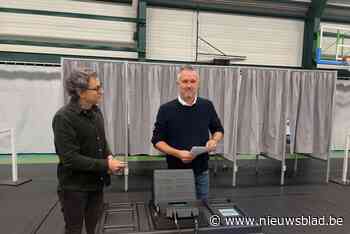 VERKIEZINGSDAG. Politieke aardverschuiving in Vorselaar: “Meester Simon wordt straks burgemeester Simon”