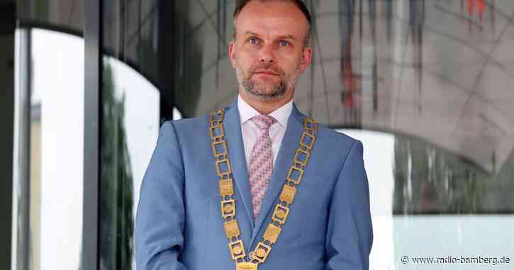 Neubrandenburg nimmt Regenbogenfahne ab – OB-Rückritt