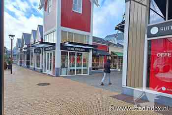 Paniek in Batavia Outlet: gezin staat ineens oog in oog met overvaller die met bijl zwaait