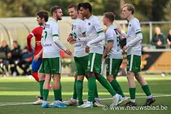 REEKSOVERZICHT 2DE AFDELING VV A: Derde zege op rij voor FC Lebbeke, Sparta Petegem pakt punt bij KRC Harelbeke, RC Gent in de penarie