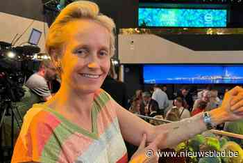 Annick De Ridder toont liefde voor haar stad met tatoeage: “De Wever vindt het vreselijk”
