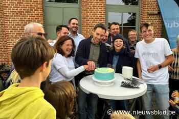 Dorpspartij Durf! wint verkiezingen: Tom Tachelet tot eigen verrassing nieuwe burgemeester van Wijnegem
