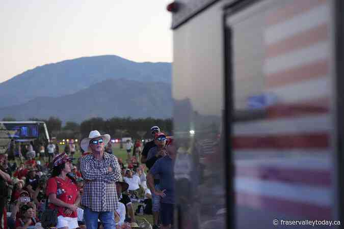 Man with loaded gun arrested at checkpoint near Donald Trump’s weekend rally in Southern California