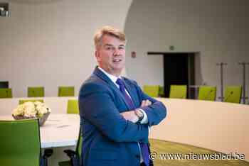 VERKIEZINGEN OOSTKAMP. Partij van burgemeester Jan de Keyser behaalt klinkende overwinning: “We versterken historisch resultaat van de vorige keer”