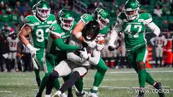 Roughriders whip Lions 39-8, clinch home playoff game