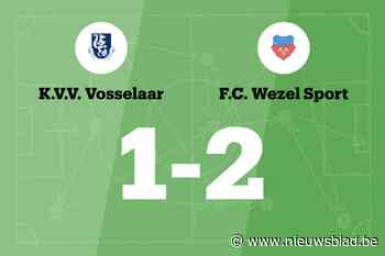 Wezel Sport B wint van Vosselaar