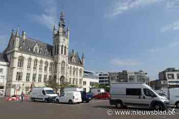 Bovengrondse parking op Grote Markt gesloten: “Centrumparkings op wandelafstand bieden alternatief”