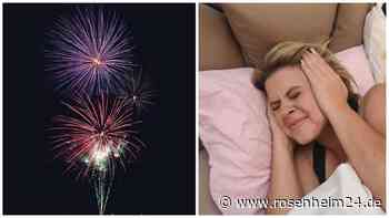 Beschwerde-Flut: Wer genehmigt nächtliche Feuerwerke? Wenn im Kolbermoorer Rathaus Drähte glühen