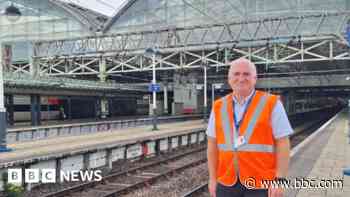 'Leaves on the line is like a joke - it isn't'