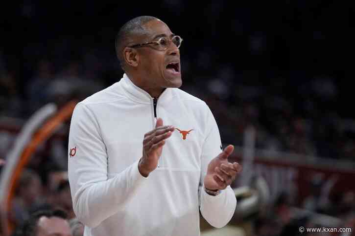 Texas tabbed No. 19 in preseason men's basketball AP Top 25