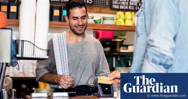 Shoppers to no longer pay fees when using debit cards under new Albanese government plan