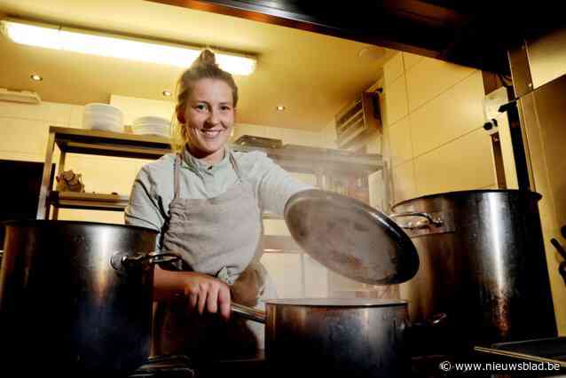 ‘Lady chef of the year’ Lize Willems (30) doet àlles zelf in haar restaurant: “Vast personeel gaf me te veel stress”