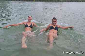 Eisbaden im Dortmund-Ems-Kanal für den guten Zweck