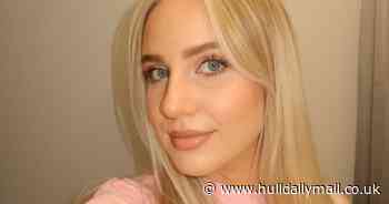 Woman who gets so bloated she 'looks pregnant' finally gets diagnosis