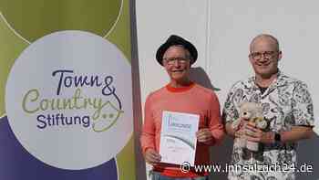 Trösterbären für kleine Patienten: Spende für Mühldorfer Projekt