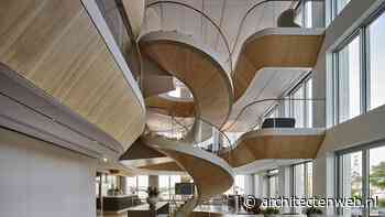 De trap van het kantoorgebouw in London