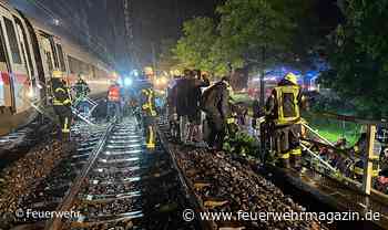 Erdrutsch lässt ICE entgleisen