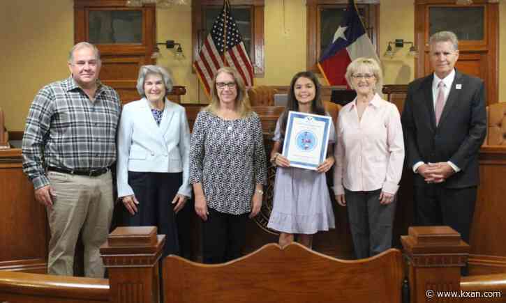 Round Rock 6th grader wins 'I Voted' sticker design contest
