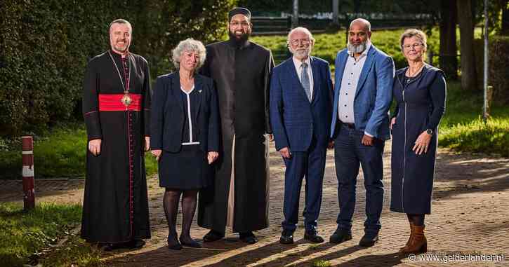 Imams, rabbijnen, dominee en bisschop in gesprek over Midden-Oosten: ‘We verschillen niet van elkaar’