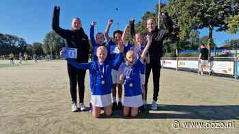 Korbis eert elf teams als kampioen van veldcompetitie