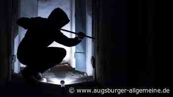 Unbekannte brechen in Einfamilienhaus in Stadtbergen ein