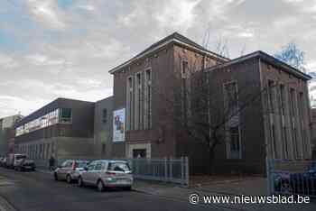 “13 graden in de klas, dat is niet vol te houden”: leerlingen middelbare school krijgen afstandsonderwijs omdat verwarming vervangen moet worden