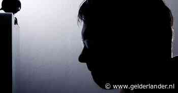 Man maakte stiekem filmpjes van zijn 13-jarige stiefdochter: ‘Had nooit mogen gebeuren’