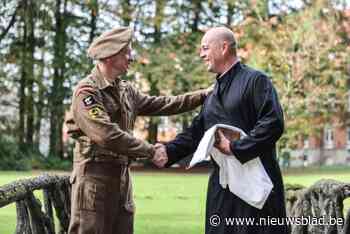 Pieter en Steve nodigen iedereen uit voor Bevrijdingsweekend: “Herbeleef zelf de bange momenten in de schuilkelder onder het College”
