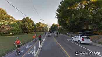 Toronto city staff propose bike lanes on Parkside Drive after history of crashes