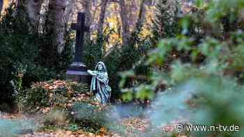 "Jetzt ist er Gottes Problem": Sohn schreibt Nachruf auf Vater und geht viral