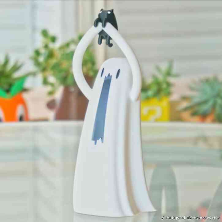 Ghost Holding a Kitty Lamp