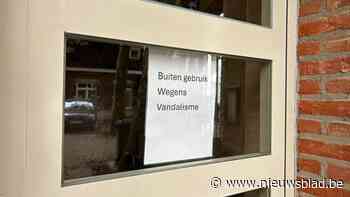 Toiletten in stadspark buiten gebruik na zwaar vandalisme