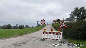 „Durchfahrt verboten”: Autofahrer von Sackgasse in Ebing überrascht – Landratsamt will reagieren
