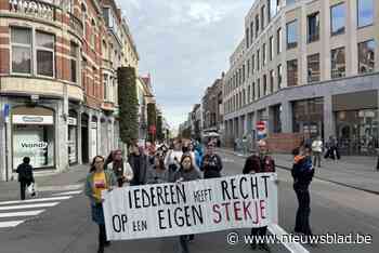 Mars tegen armoede trekt doorheen Leuven: “Strijden voor de 583 Leuvense dak- en thuislozen”