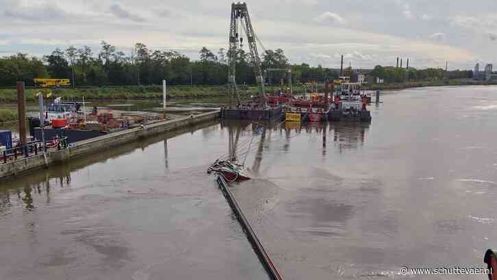 Industriecomplex Chemelot Geleen wacht in spanning op bevoorrading