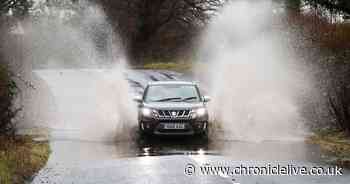 Flood warning issued for Newcastle Quayside as 'dangerous' high tide sparks alerts