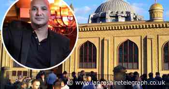Up to 5,000 mourners pay their respects to founder of restaurant chain at funeral