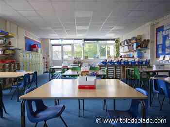 Retired Ohio teachers to get 1-time checks in December