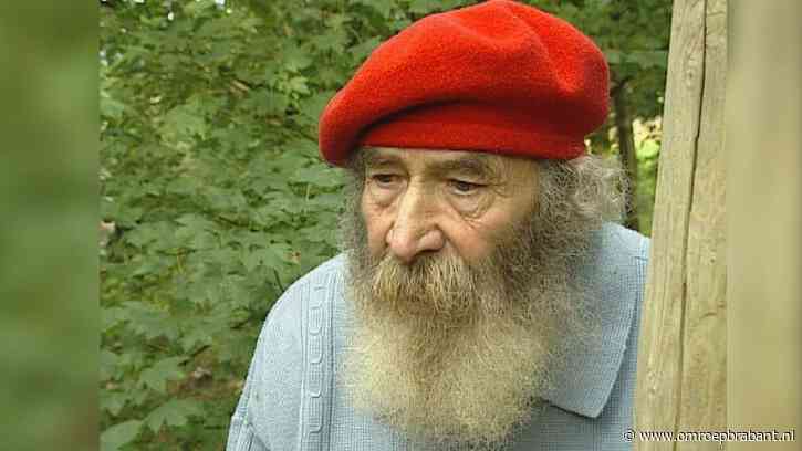 De 'apenboer' stonk een uur in de wind maar mocht overal op de koffie