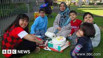 Police 'determined' to find arsonist killer of six